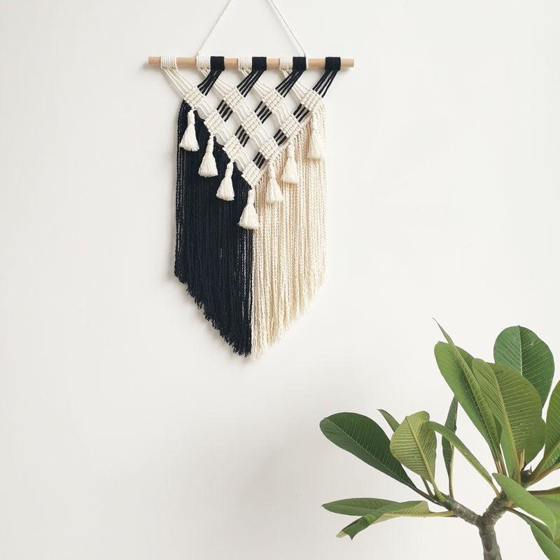 Macrame Wall Hanging Tapestry